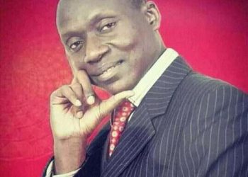 Musique – RDC | Tout savoir sur le frère Charles Mombaya !