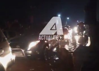 RDC – Kinshasa | Les eaux se retirent, mais le bilan des inondations est lourd et les voyageurs paient cher pour rejoindre l’aéroport de N’djili !