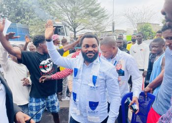 RDC | Le parti politique AREP suspend provisoirement Reagan Bakonga pour un mois !