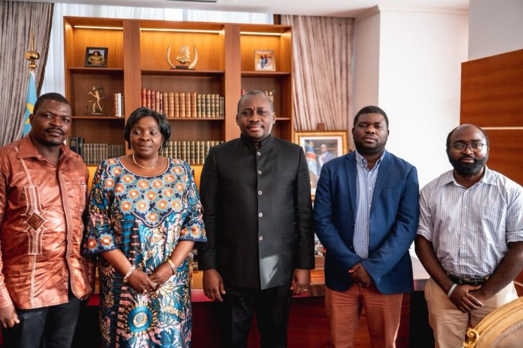 Sécurité à l’Est  | Guy Loando Mboyo à l’écoute des Députés provinciaux du Sud-Kivu !