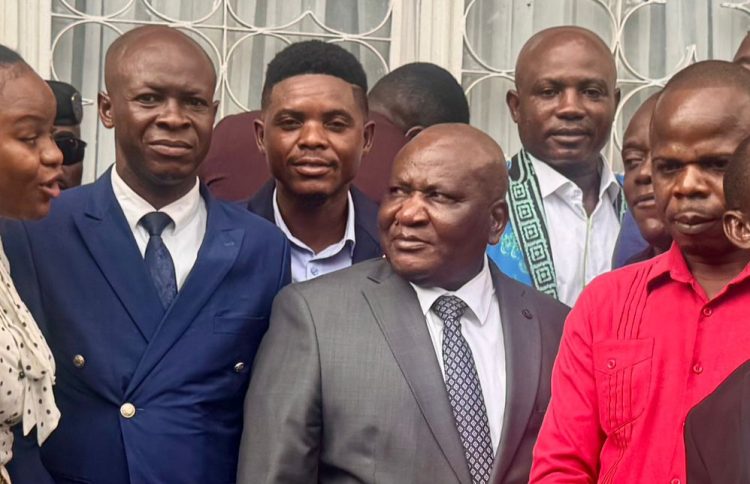 Urbanisme et Habitat | Pekeyabo Nzibukira Elvis prend officiellement les rênes du Secrétariat général !