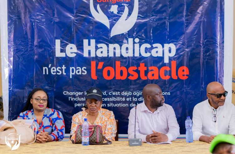 Handicap  | la Fondation Sangana offre des fauteuils roulants et plaide pour l’autonomie des PVH !