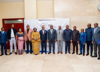 Transparence et résultats | Le Ministre d’État Guy Loando Mboyo présente les avancées du Gouvernement face au Parlement !